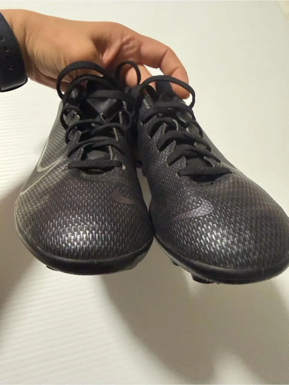 Nike Mercurial Vapor 13 soccer cleats holographic youth 3.5Y